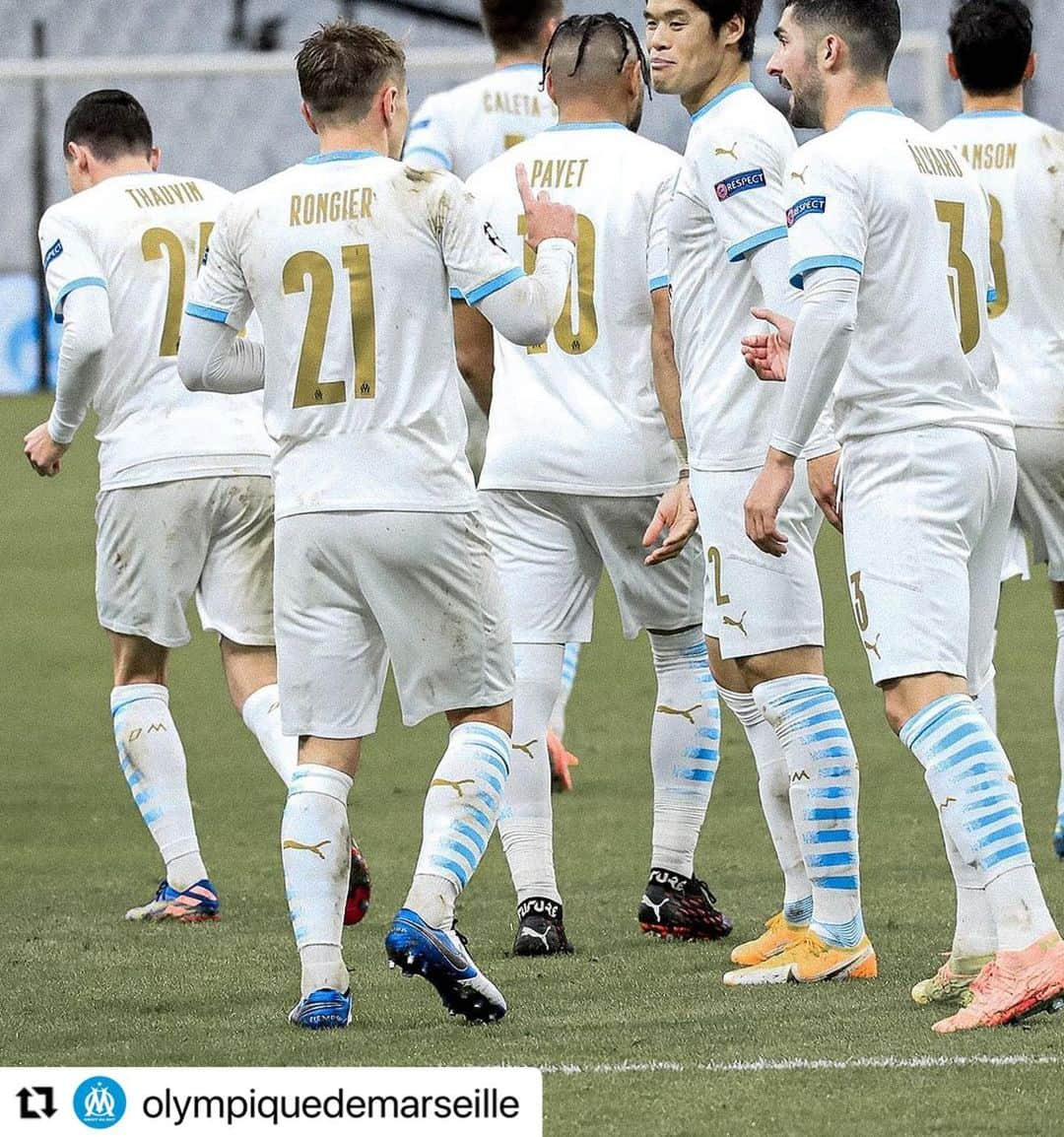 リーグ・アンさんのインスタグラム写真 - (リーグ・アンInstagram)「🔝 Grâce à un doublé de @payetdimitri27, l’@olympiquedemarseille s’impose face à l’@olympiacosfc ! (2-1)  Thanks to a double from Dimitri Payet, OM beat Olympiakos!  #ucl #marseille #om」12月2日 7時30分 - ligue1ubereats