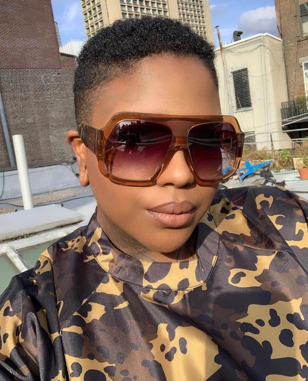 カレンウォーカーのインスタグラム：「Optician, eyewear stylist and longtime KW supporter @goddessofoptix wears ‘Hellenist’. For those of you in the US wanting both stylish and technical advice with your glasses be sure to check out Autianna’s new business, @eyewear.loveaffair.」