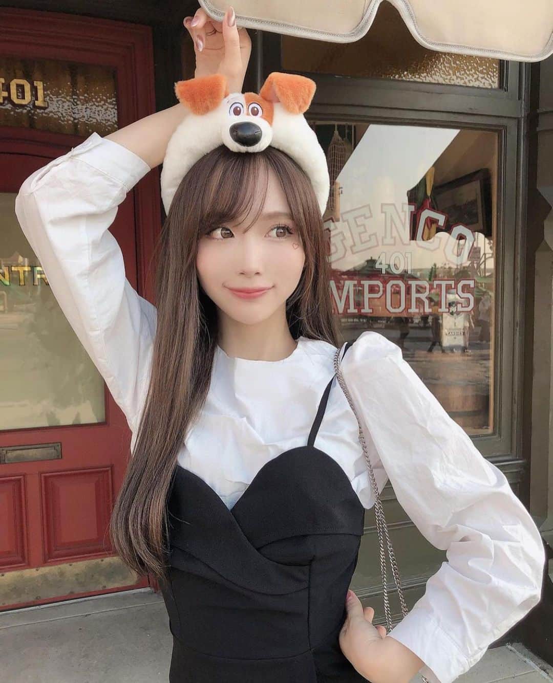 美女JAPANのインスタグラム：「どうも美女JAPANです！✨ ＊ ＊ 今回ご紹介するのはこの方‼️ ＊ ＊ 孫亜妃さん！@sonami_0511 ＊ ＊ とっても綺麗！🙈💕 こんな綺麗な人滅多にいない！💕 ＊ ＊ 孫亜妃さんのアカウントには他にも素敵な投稿がたくさんあります！✨ ＊ ＊ 皆さんも是非チェックしてみてね🧸 ＊ ＊ 明日の投稿もお楽しみに！！ ＊ ちなみにあなたはどんな人がタイプですか？ コメントお待ちしております💕  ＊ ＊  #色気 #可愛い #綺麗 #かわいい #写真集 #モデル #美肌 #笑顔 #スタイル抜群 #可愛い #可愛すぎ #会いたい #天使 #美女 #美人 #美しい #清楚 #スタイル #色白 #スタイル抜群 #美脚 #素敵 #カワイイ #応援」