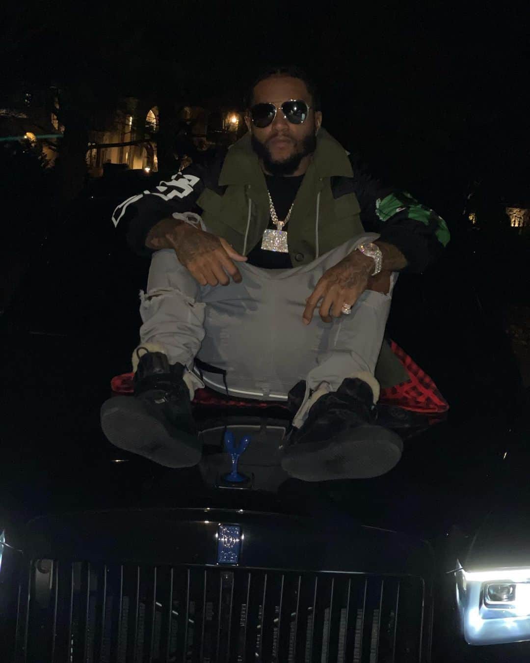 デショーン・ジャクソンのインスタグラム：「Another year in the books.. BLESSED !! Throughout all, thankful for all the support & realness people showed on a real one G Day !!」