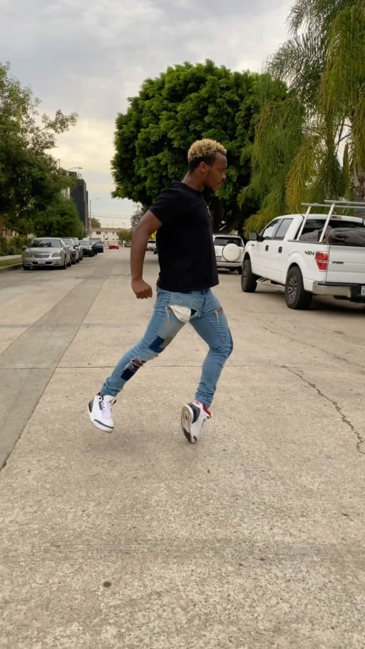 Lil Buck танец