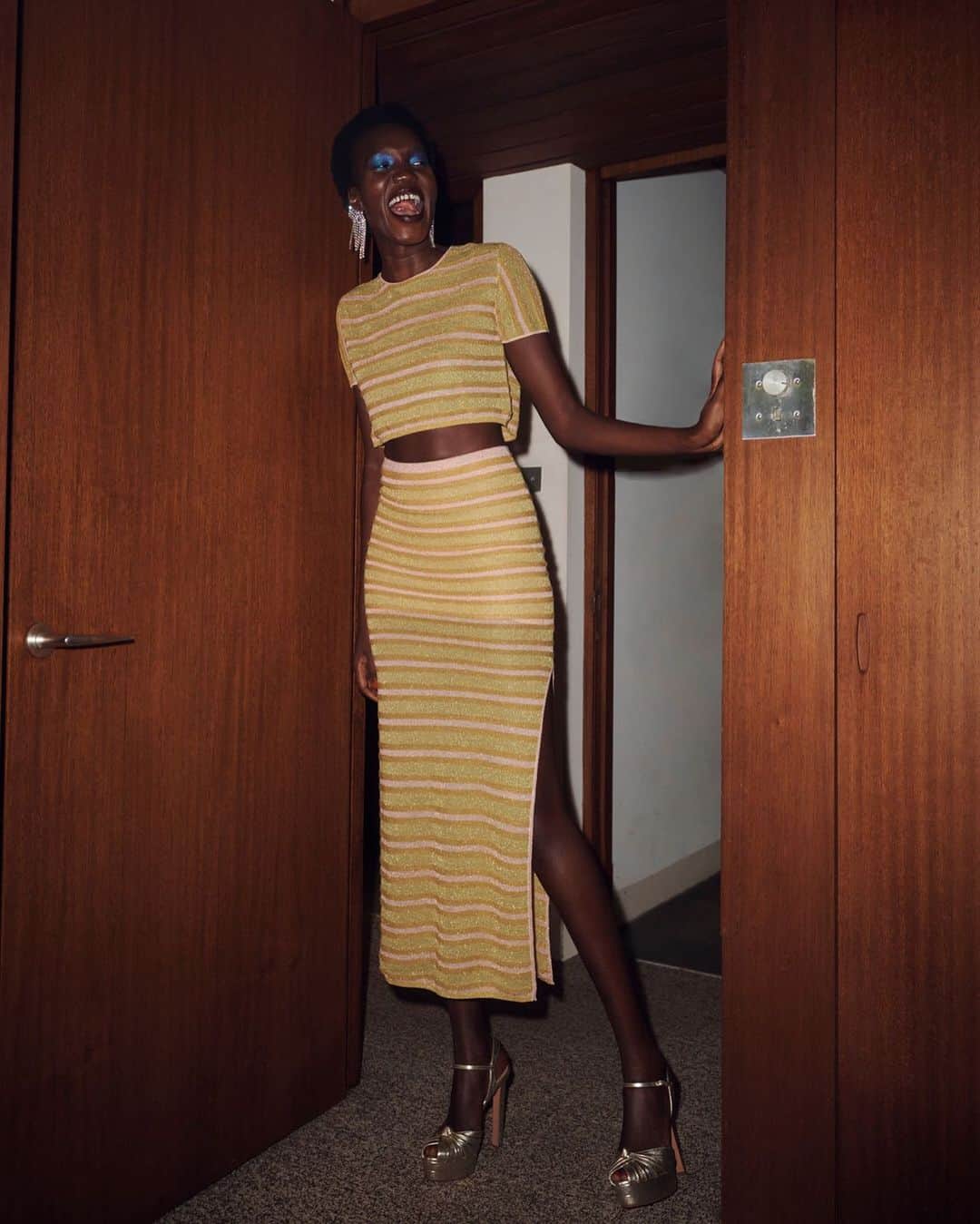 ベック&ブリッジのインスタグラム：「Finally, a set to get the party started. Find our new starlight top and midi skirt online + in stores #becandbridge」