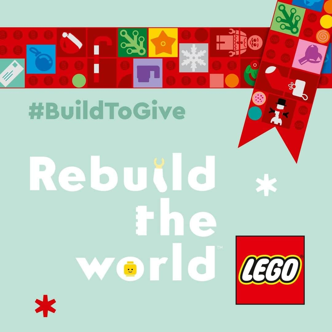 LEGOさんのインスタグラム写真 - (LEGOInstagram)「What does your holiday ornament look like? Build and share with #BuildToGive and we’ll donate a LEGO set to a child in need of play.」12月2日 21時00分 - lego