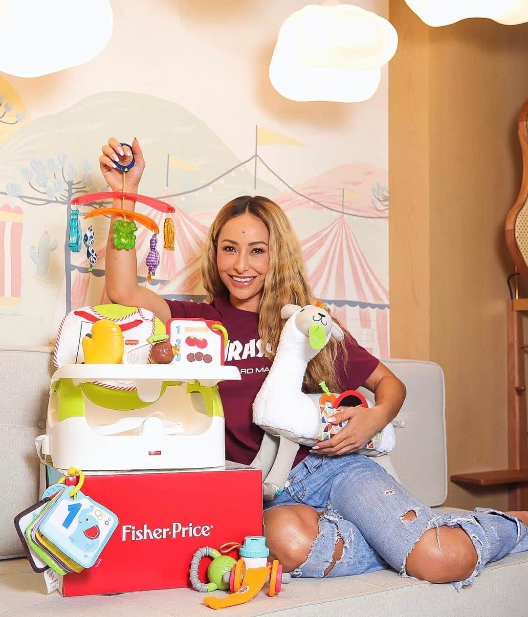 サブリナ・サトウさんのインスタグラム写真 - (サブリナ・サトウInstagram)「E a @fisherprice que me mandou esses produtos e me encheu de saudade? 🥰 *publicidade.  Eu usei praticamente todos quando minha filha era recém-nascida e acabei recordando esses momentos que foram tão bons. A Fisher-Price está presente em todas as fases da criança, desde o nascimento, com a linha Baby que traz produtos educativos e pensados para cada momento na rotina dos nossos pequenos! Dica da mamãe aqui 😍 #fisherpricebaby」12月2日 22時02分 - sabrinasato