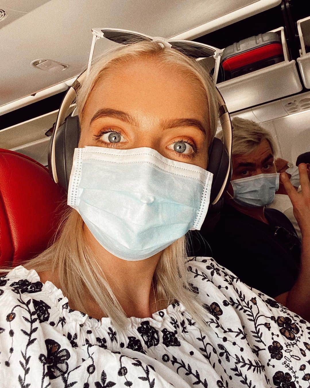 シェパードのインスタグラム：「Heading to Sydney for something exciting!!」