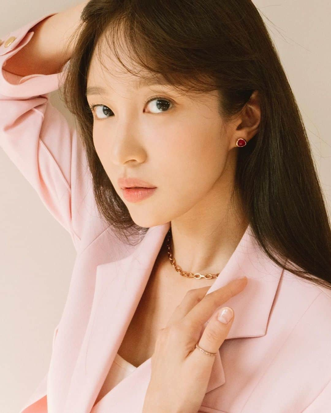 ハニさんのインスタグラム写真 - (ハニInstagram)「@monicavinader_korea with Kinstyle 💎💖   #광고 #monicavinader #모니카비나더」12月2日 14時13分 - ahnanihh