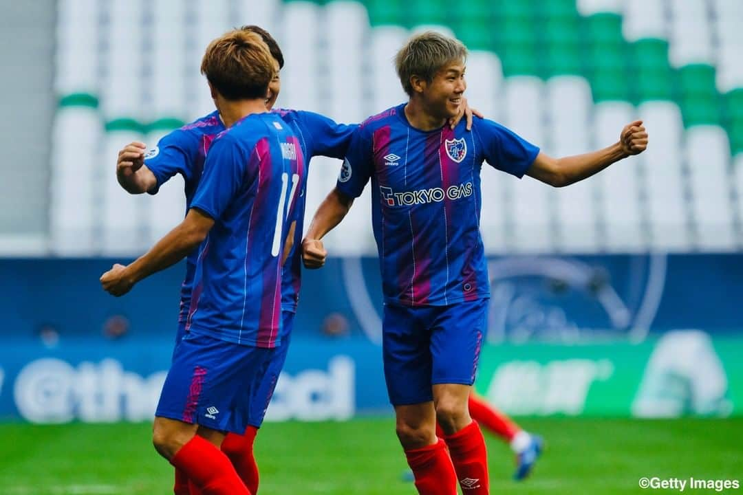 Ｊリーグさんのインスタグラム写真 - (ＪリーグInstagram)「AFCチャンピオンズリーグ　グループステージMD5を振り返り📸  🆚 FC東京 vs 蔚山 🔢 1-2  🆚 横浜FM vs 全北現代 🔢 4-1  #jleague #Ｊリーグ #acl2020 #Ｊのチカラを示せ  #横浜Fマリノス #オナイウ阿道 #ティーラトン  #FC東京 #永井謙佑  #ジョアンオマリ」12月2日 14時42分 - jleaguejp