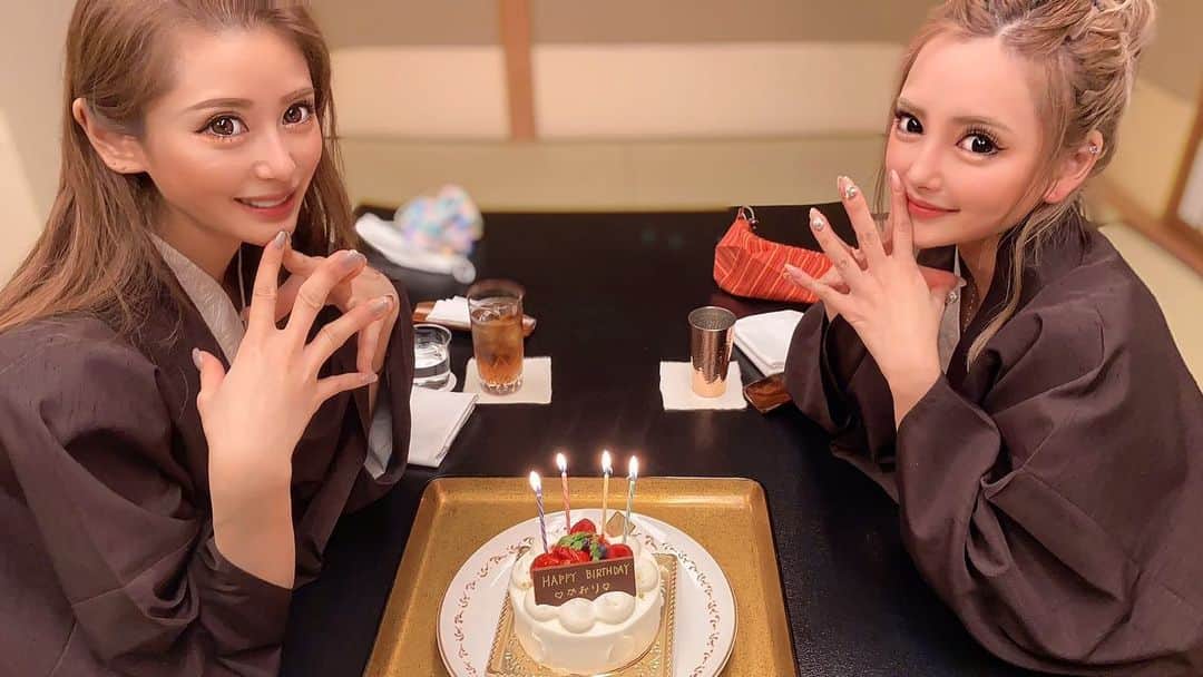 葉月芽生のグルメインスタ