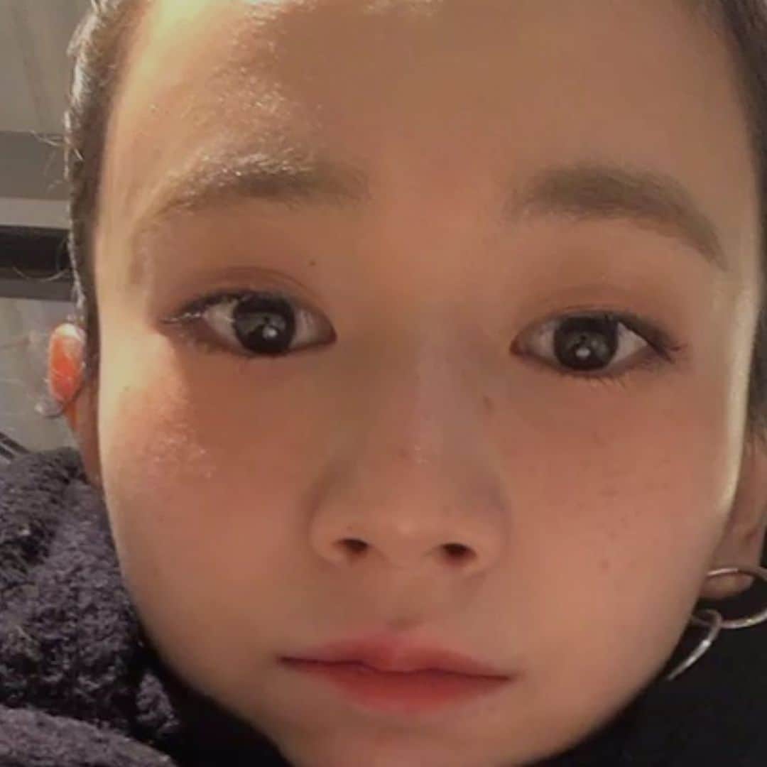 三戸なつめさんのインスタグラム写真 三戸なつめinstagram 去年の今日の写真 自分ではあまり思ってなかったんですけど 垂れ眉なんすかね ふぁふぁーー Mito Natsume 12月2日 15時28分 Mito Natsume