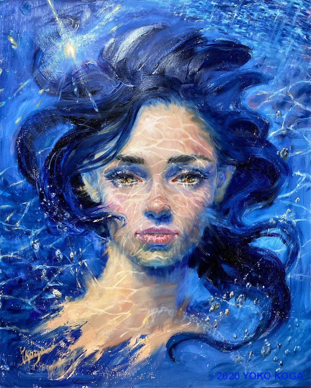 古賀陽子のインスタグラム：「“The Light in the Water” 2020, oil on canvas, 1620x1300mm "水中の光” F100号  憂いを帯びているようにも微笑んでいるようにも見える複雑な表情で、何かの苦難を乗り越えた直後を女性を表現しました。 一筆描きのように一気に描いた動きのある髪で、人生の変化を表現しています。 一点の光は希望を表現しています。 ・ ———————————————————————  #アート #アーティスト #アートワーク  #アートコレクター #画家 #美術館 #作品 #絵画展 #アートのある暮らし #絵画のある暮らし #絵のある暮らし #アート好きな人と繋がりたい #ギャラリー #個展  #油絵 #画廊 #人物画 #美人画 #神戸 #三宮 #北野坂 #西宮 #art #artwork #gallery #artist #oilpaintartist #exhibition #古賀陽子 #yokokoga」