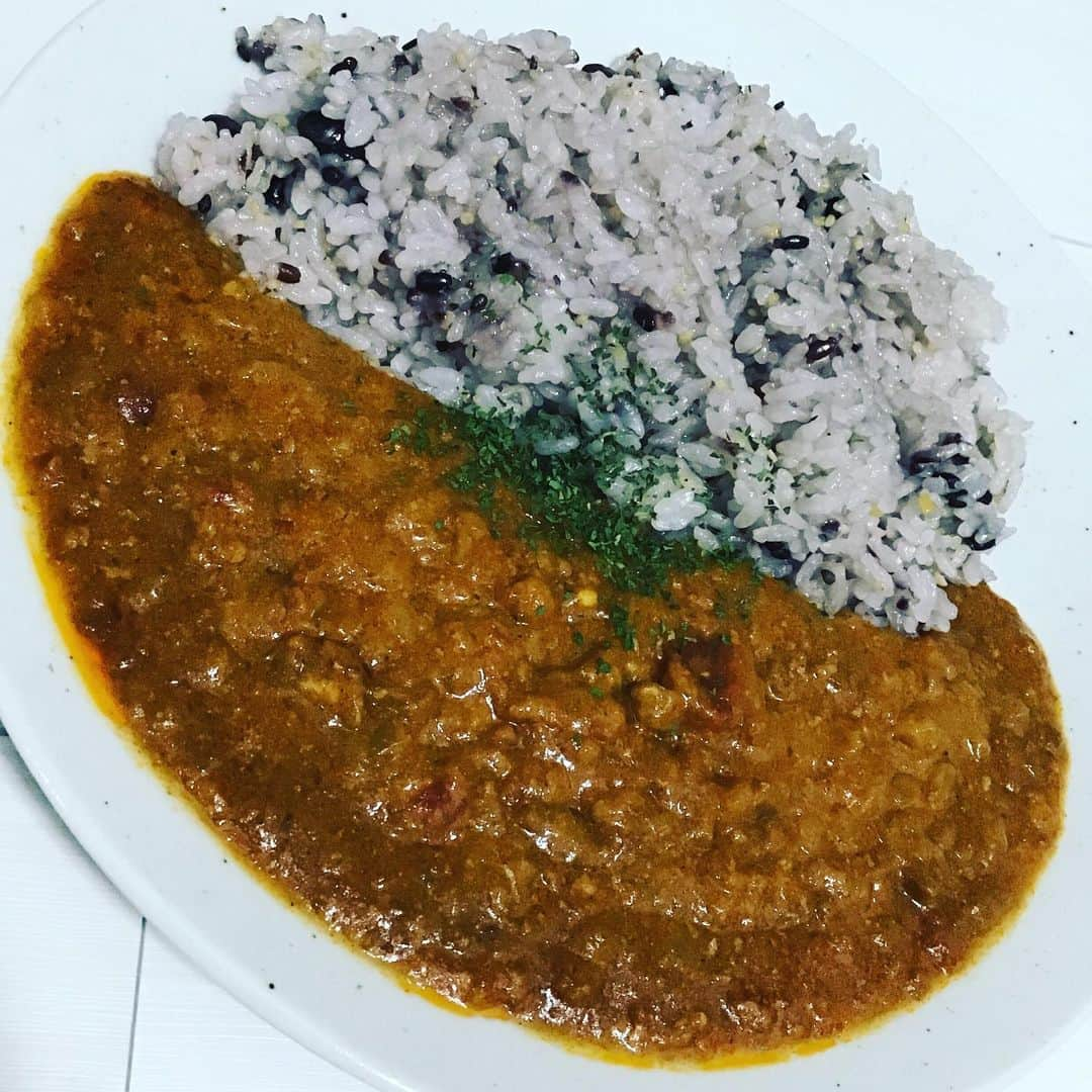 越中睦士さんのインスタグラム写真 - (越中睦士Instagram)「#北本トマトカレー  #カレー #トマト #トマトカレー」12月2日 16時00分 - makotokoshinaka