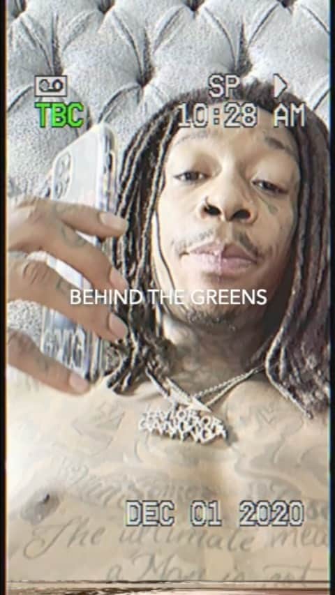 ウィズ・カリファのインスタグラム：「I got a new series called “Behind The Greens” keep rollin up and I’ll keep droppin」