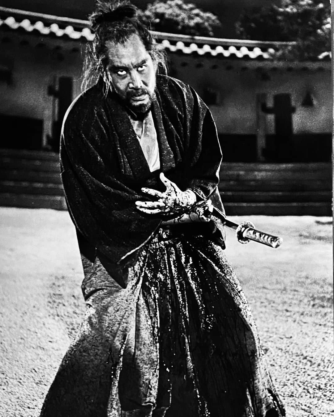 中野義仁さんのインスタグラム写真 - (中野義仁Instagram)「Ｏld Movie ‼️ Bushido Zankoku m Monogatari ‼️🥶😱🥶😱🥶😱🥶😱🥶😱  #H2ocean #H2oceanproteam #officialh2ocean #instagram #katana #traditional #Movie actor #harakiri #bushido #Blood  #samurai #japan  #artist  #artistmafia #fomtattooartist #tattooing #tattoomag  #inK #inkdmag #tattoomagazine  j#tattoos_of_instagram   #tattoolifemagazine #tattooenelgy #tattooinstagram #tattoomania #artistmafia #tattoocultur #tattoocomunity #tattooculturmagazine #tattooare  @jessyentattoo @dennis_camsupply @yokohama_tattoo_museum @souryou @kiwamijewelry @horiyoshi3shop @taiwantattooconvention @horiyoshi4_kak」12月2日 16時19分 - horiyoshi_3