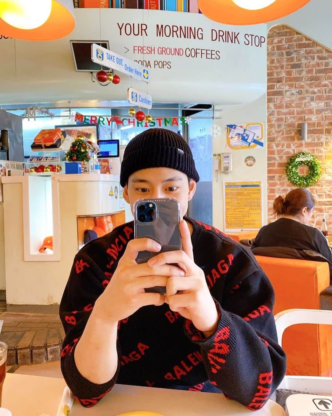 チン・ジュヒョンさんのインスタグラム写真 - (チン・ジュヒョンInstagram)「#나홀로집에#homealone」12月2日 17時05分 - jinjuhyung_