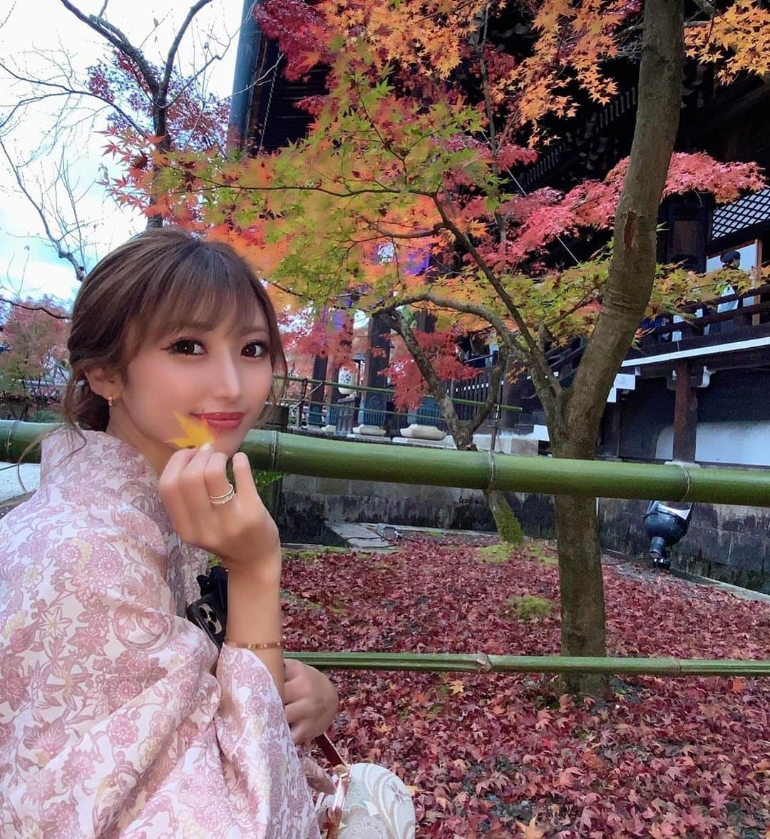 愛沢りんさんのインスタグラム写真 - (愛沢りんInstagram)「#キャバ嬢#キャバクラ#キャバ#錦三丁目#錦三#ザナドゥ#xanadu#マイトグループ#水商売#栄#名古屋#東海#愛沢りん#すすきの #北新地#ミナミ#新宿#歌舞伎町#六本木#銀座#Instagram#インスタ#YouTube#ケツスタグラム #紅葉#水着#flowers #follow#makeup #followforfollowback」12月2日 17時08分 - ri.0831