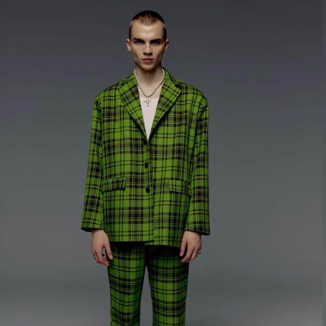 CANDYさんのインスタグラム写真 - (CANDYInstagram)「@kadakada_official  Plaid suit/Green SIZE:M,L  #entlanse #yoikadakada」12月2日 18時42分 - entlanse