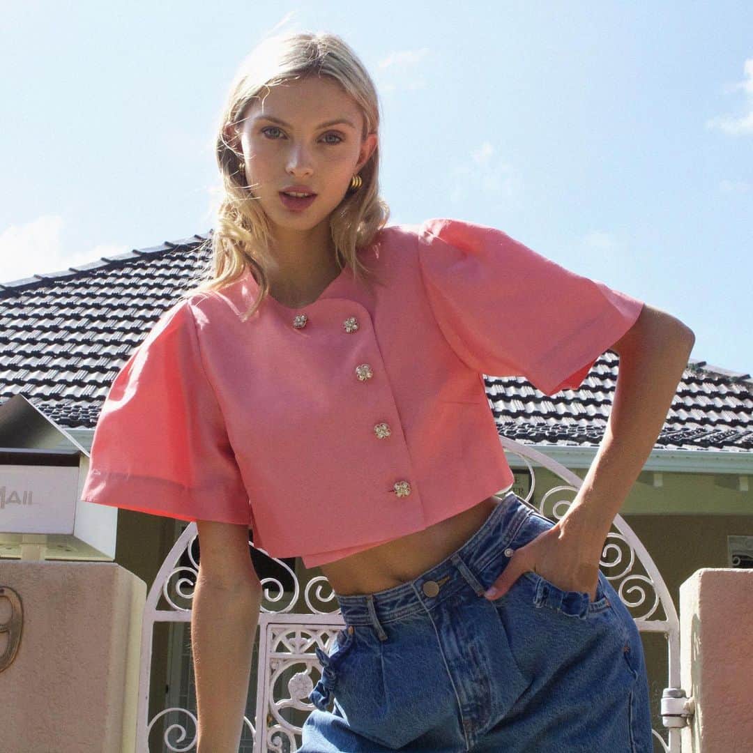のインスタグラム：「Pink perfection found in the Dance Dance story. Discover Drop 2 of GIRL, LIBERTY! online now & in boutiques oh so soon. 🎀 #aliceMcCALL」