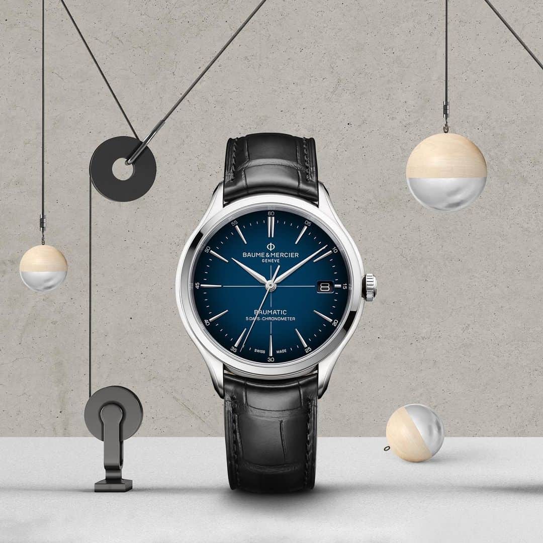 ボーンメルシーのインスタグラム：「Pick your favorite Clifton Baumatic timepiece and tell us why you love it! Blue, white, gold - three models, three looks. -- Clifton Collection with Baumatic  --⁣ #baumeetmercier  #baumatic  #Watches  #Watchdesigner  #Swissmade  #Watchmaking  #innovation  #design  #materials  #leather  #luxury4you」