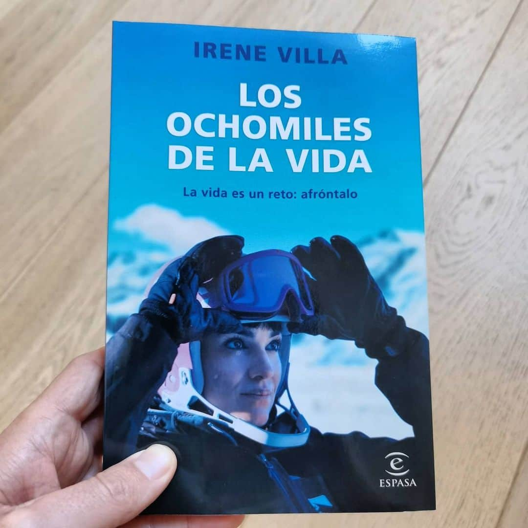 イケル・カシージャスさんのインスタグラム写真 - (イケル・カシージャスInstagram)「LOS OCHOMILES DE LA VIDA. Gracias @_irenevilla_ #felizmiércoles」12月2日 19時15分 - ikercasillas