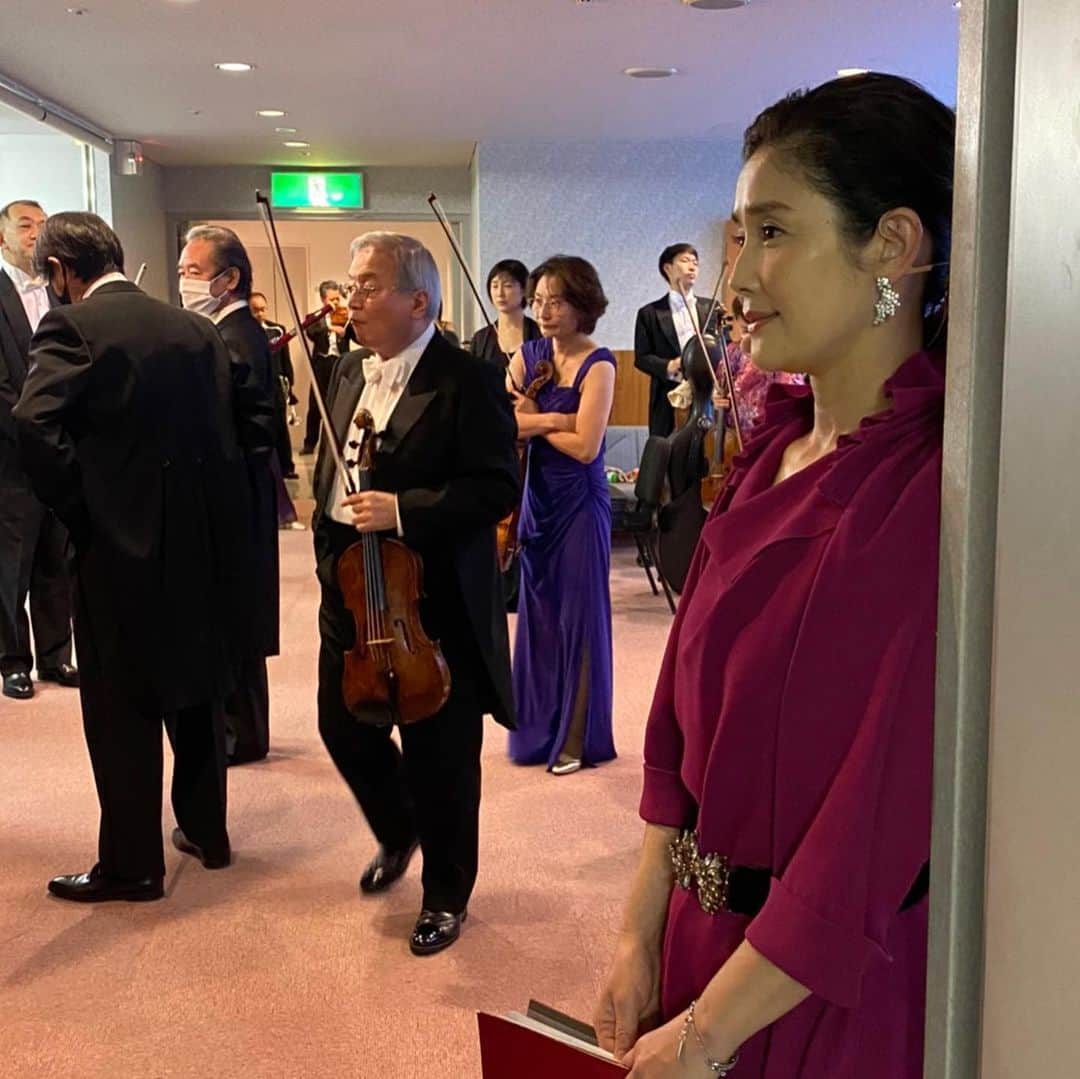 石田ひかりのグルメインスタ