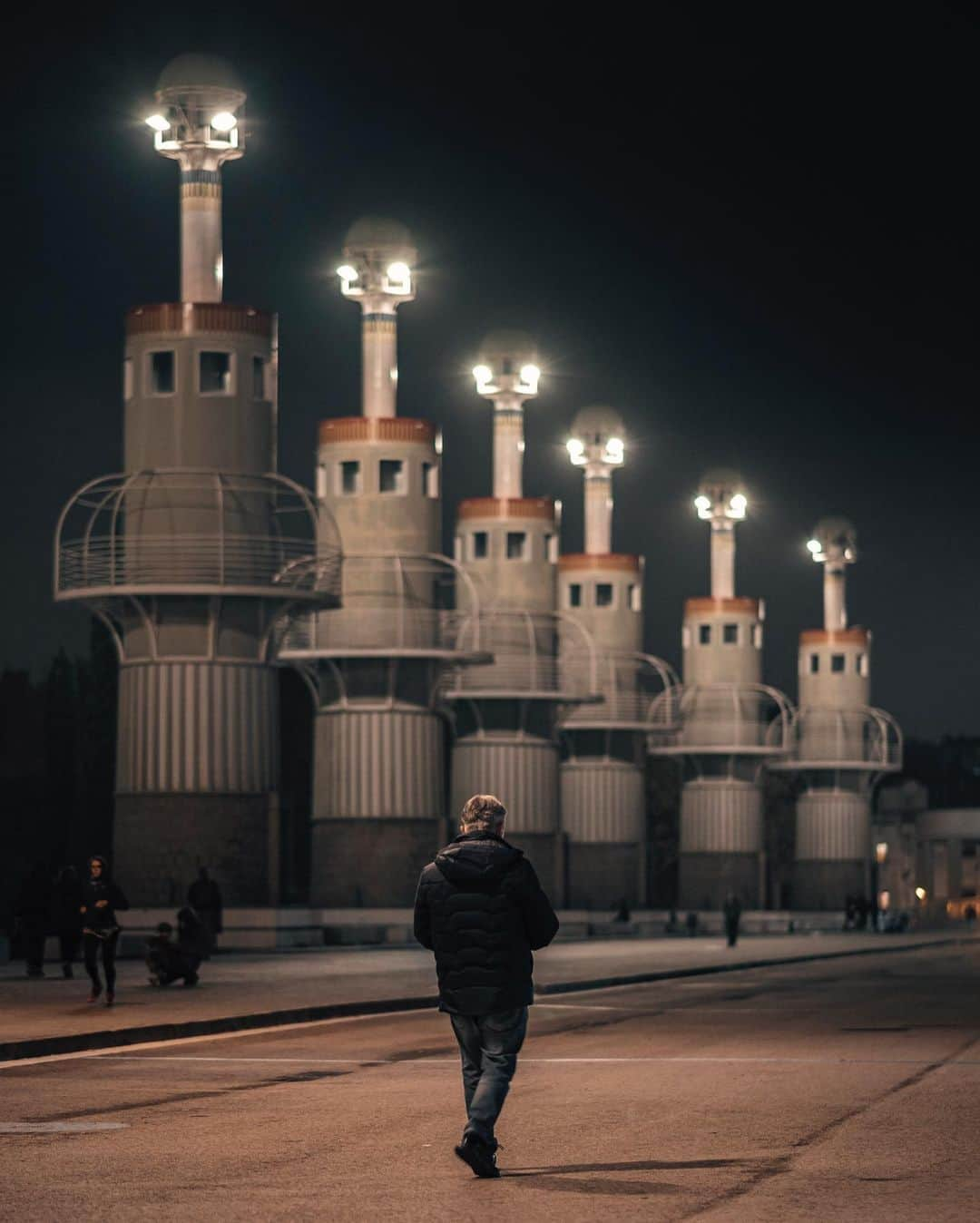 Nicanor Garcíaさんのインスタグラム写真 - (Nicanor GarcíaInstagram)「When night is falling : Cuando cae la noche #nicanorgarcia @travelarchitectures  En esta serie he probado como se comportaba la #FujifilmXS10 con poco luz y me ha sorprendido la calidad que puedes conseguir con baja velocidad de obturación gracias a su estabilizador #esFujifilmX  In this series I have tested how the #FujifilmXS10 behaves in low light, and I was surprised by the quality that you can achieve with low shutter speed thanks to its in-body stabilization #esFujifilmX」12月2日 20時29分 - nicanorgarcia