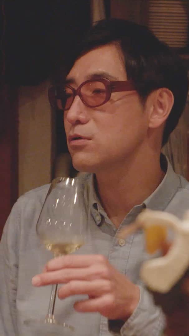 のインスタグラム：「「美味しい渋谷区」 小宮山雄飛（渋谷区CEO！）出演・監修の、美味しい渋谷区プロモーション動画が公開されました！ ホフディラン「また逢う日まで」の楽曲に乗せて、多種多様な顔を持つ渋谷区のエリアをくまなく紹介してます。 あらためて、渋谷区にお店を構える６名の超人気シェフにも感謝！ 鳥羽周作シェフ／sio 清水将シェフ／Anis 米澤文雄シェフ／Salam 生井祐介シェフ／Ode 石井真介シェフ／Sincere 掛川哲司シェフ／Ata みなさん、ありがとうございます！」