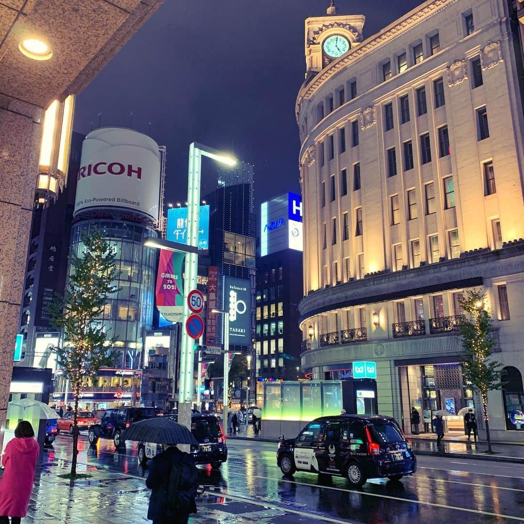 DJ AIKO 62さんのインスタグラム写真 - (DJ AIKO 62Instagram)「まぁまぁキツい雨でした。  #銀座 #東京 #所用で #ginzaフィルター #DJAIKO62 #雨の銀座 #雨 #ginmitsuamb」12月2日 23時07分 - djaiko62