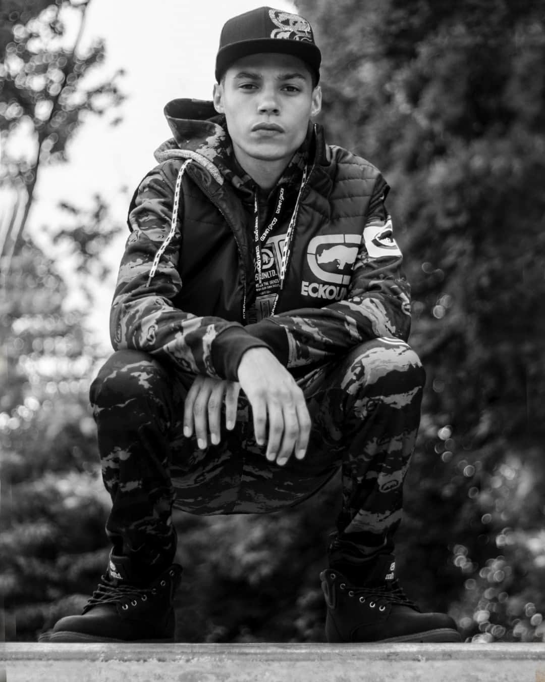 のインスタグラム：「CHANGING THE GAME.」