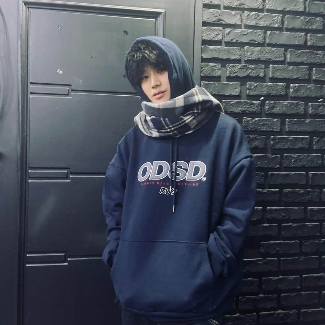 マルコのインスタグラム：「수험생 여러분 화이팅🤟 옷 따뜻하게 입고, 조심히 다녀오세요😊」