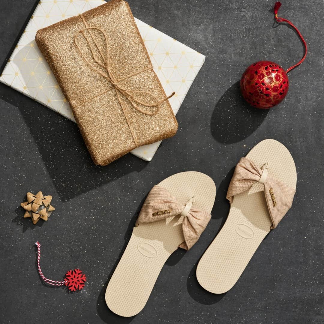 Havaianas Europeのインスタグラム：「Have you started your #Xmas shopping? We have prepared some #gift ideas for you🎄」