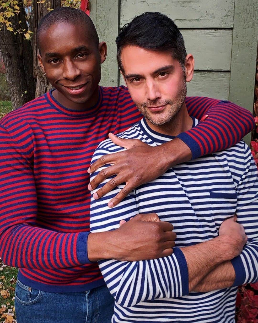のインスタグラム：「Who actually wore it better? I can’t decide... 😍🔥🤷🏼‍♂️ @theklonge & his brilliant artist beau @scottallenroberts rocking the new TW nautical crews at their Upstate spread! Both color-ways available for Pre-Order now online!」