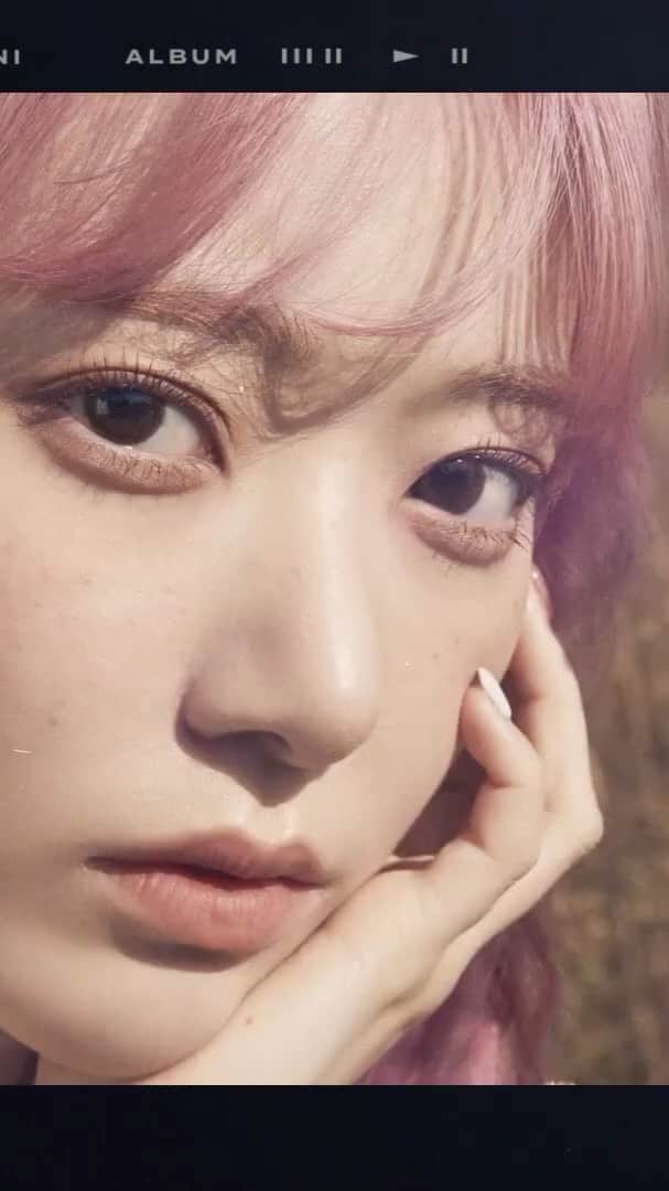 のインスタグラム：「… #IZONE #아이즈원 #アイズワン #wonyoung #장원영 #sakura #宮脇咲良 #yuri #조유리 #yena #최예나 #yujin #안유진 #nako #矢吹奈子 #eunbi #권은비 #hyewon #강혜원 #hitomi #本田仁美 #chaewon #김채원 #minju #김민주 #chaeyeon #이채연 #Onereeler’ #ActIV  #HighlightMedley」