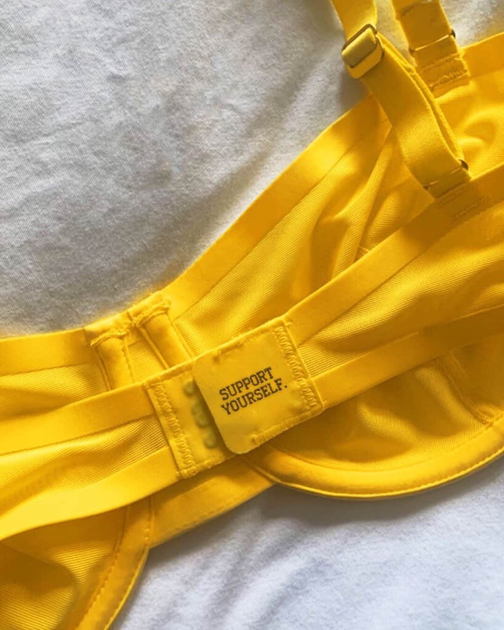 YELLOWのインスタグラム：「An important reminder to support yourself 🤲」