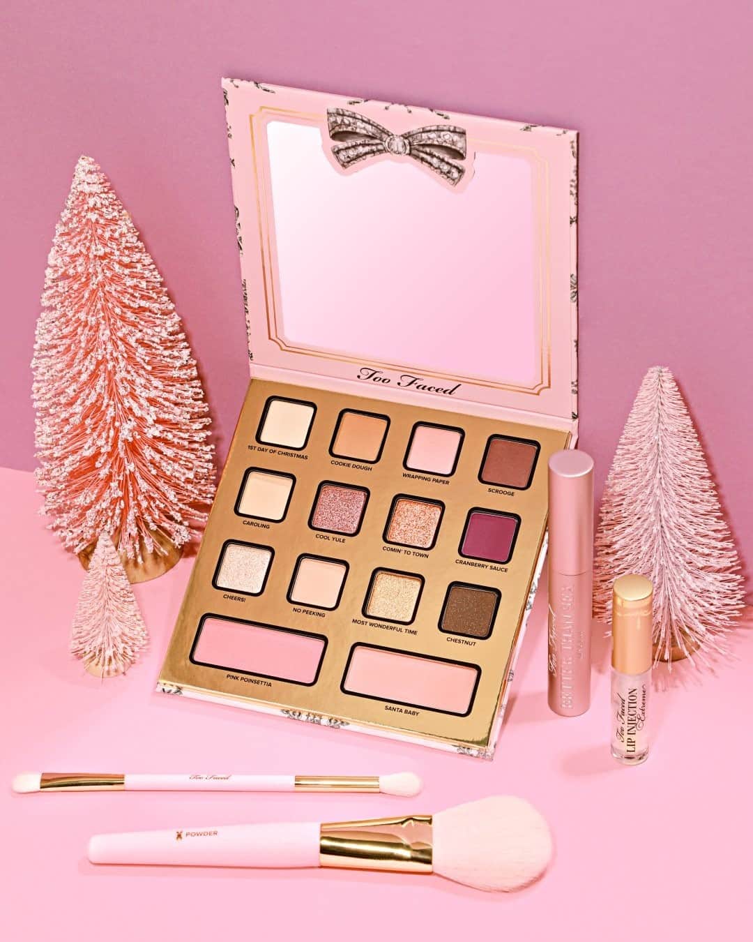 Too Facedのインスタグラム：「Our Enchanted Dreams Collection includes a luxurious set of multi-finish eye shadows, blushes, Better than Sex Mascara, Lip Injection Extreme, and exclusive brushes that will have you ready for any holiday occasion! 💖 Available exclusively @HSN! #toofaced」