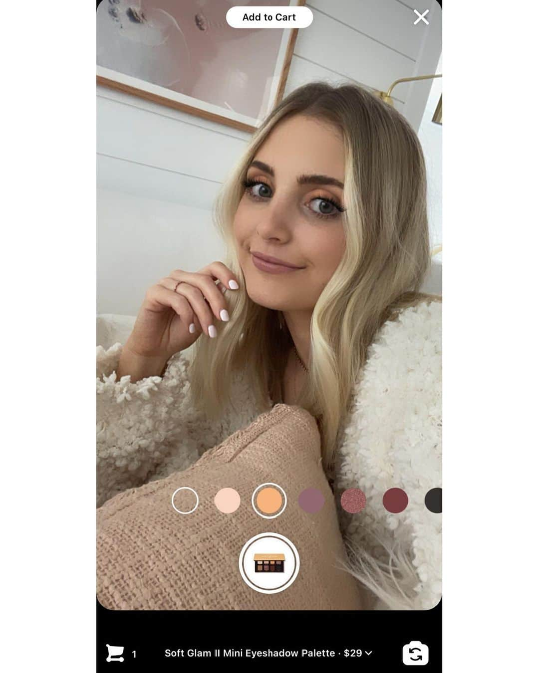 Aspyn Ovard Ferrisさんのインスタグラム写真 - (Aspyn Ovard FerrisInstagram)「Trying out the @anastasiabeverlyhills Soft Glam II palette today! I tried this on before I bought it with the new Instagram AR feature!!! See how to use it on my stories today 💕 #ad」12月3日 2時23分 - aspynovard