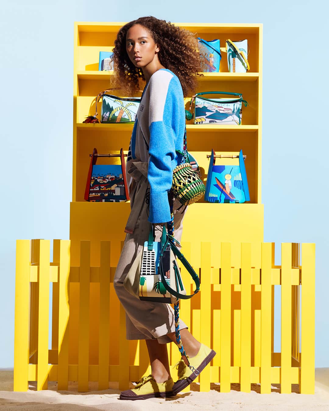 Loeweのインスタグラム