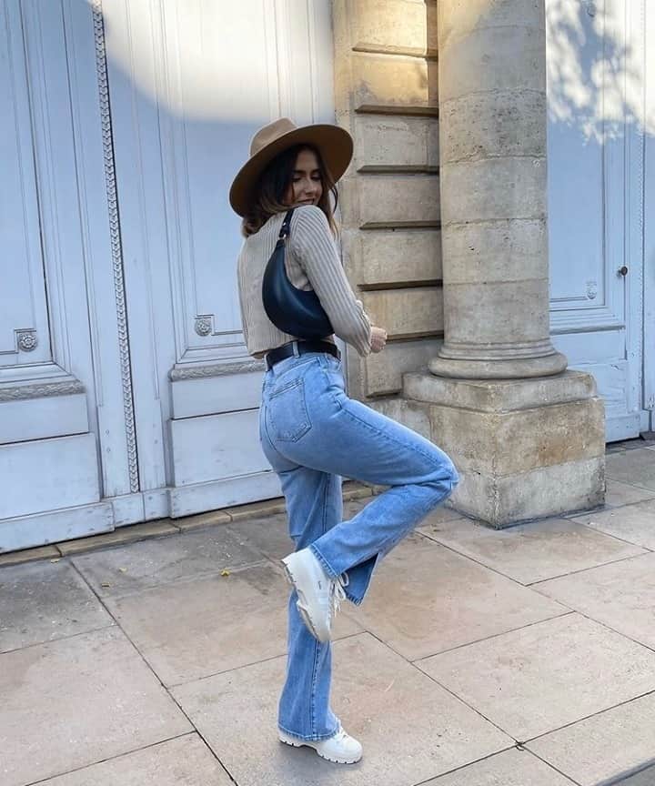 ゴーラのインスタグラム：「@florettenacer kickin' it in her Coaster Peak Highs ⁠👌 ⁠ 100% vegan and registered by The Vegan Society⁠ ⁠ #regram⁠ 📸@florettenacer」