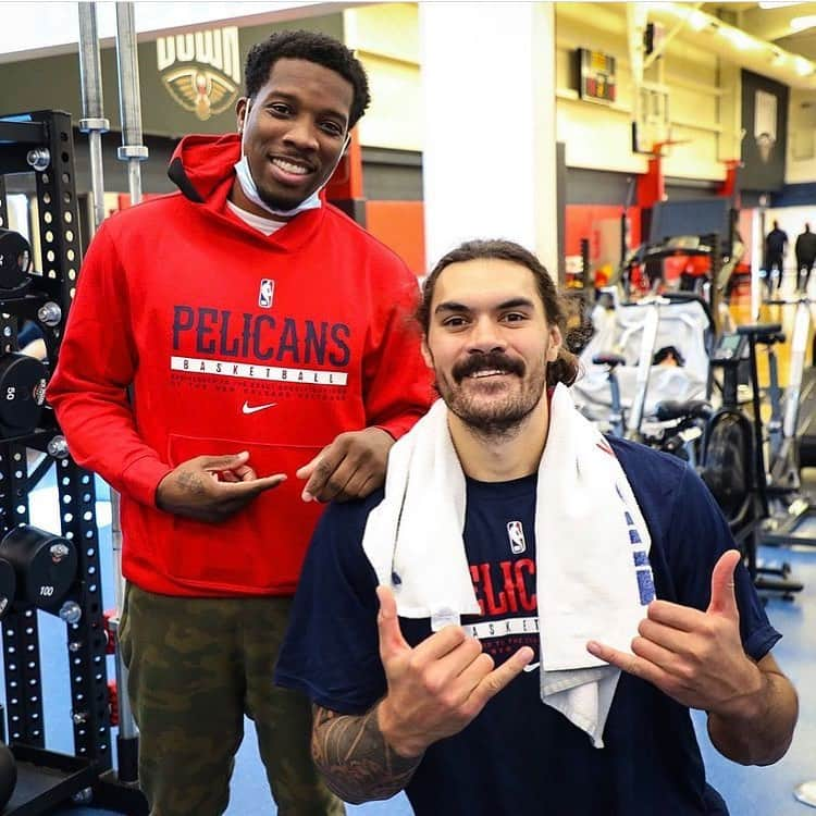 エリック・ブレッドソーのインスタグラム：「Gonna miss you here in Milwaukee bro. But now I’m repping Pelicans all through Wisconsin. LETS GET IT 🔥」