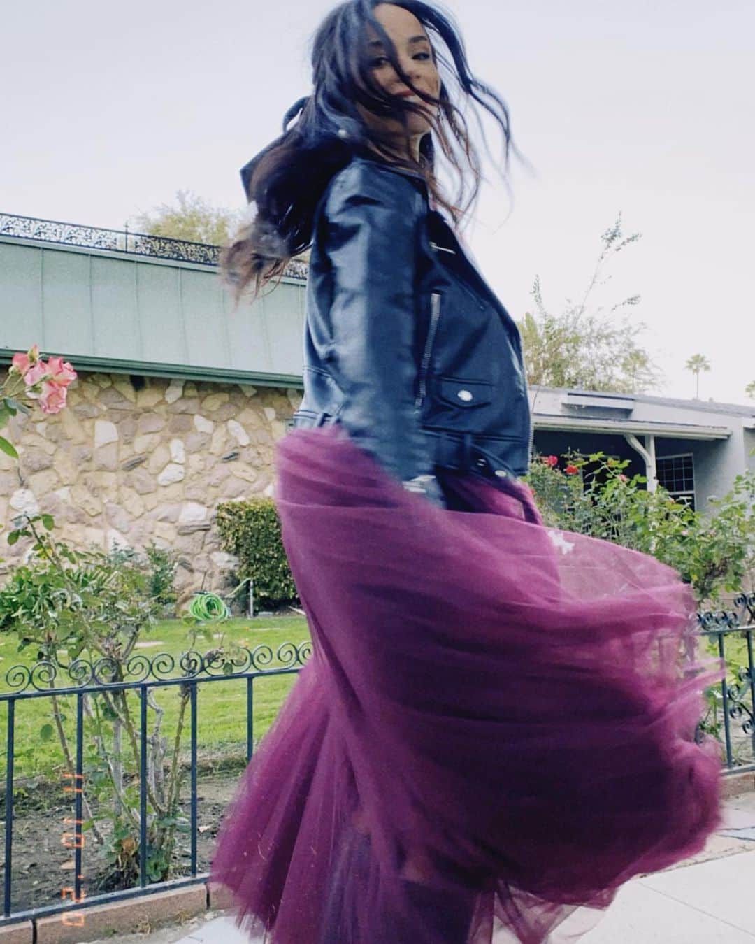 アビゲイル・スペンサーのインスタグラム：「I tulle’d ya sew. @khaite_ny 📷 @claytonhawkins」