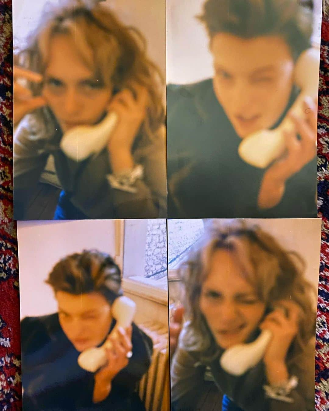 JULIEN D'YSさんのインスタグラム写真 - (JULIEN D'YSInstagram)「Un clin d’oeil WINK 😉 Le téléphone 🤍📞 ❤️Amber and♥️ linda ❤️❤️ @lindaevangelista @ambervalletta #memory le sac de plastic oublié #december2.2020」12月3日 3時54分 - juliendys