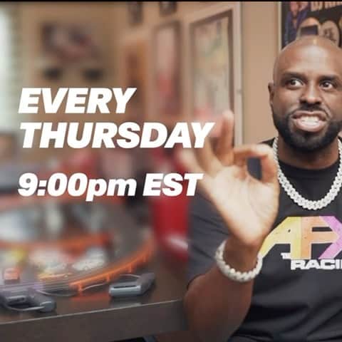 ファンクマスター・フレックスのインスタグラム：「TOMORROW 9PM FUNKFLEX ON THE SET! EACH AND EVERY THURSDAY WE ROCKING! ( HAHAHA I WONT HAVE FAJA ON ) 😂😂😂😂😂😂 Hope you ready to party? WHAT DO YOU WANT TO HEAR?」