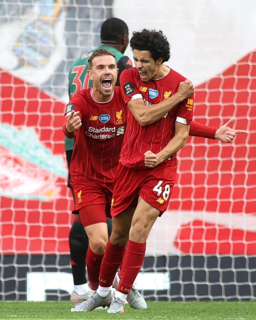 リヴァプールFCさんのインスタグラム写真 - (リヴァプールFCInstagram)「First FA Cup goal ✅ First Premier League goal ✅ First Champions League goal ✅  Curtis in 2020 🤩⚽️」12月3日 5時50分 - liverpoolfc