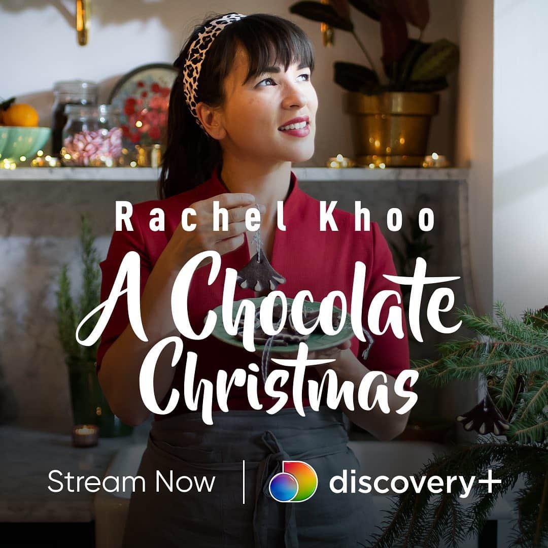 レイチェル・クーさんのインスタグラム写真 - (レイチェル・クーInstagram)「🤗 Can't wait until next Monday at 7pm to watch my Chocolate Christmas special on @foodnetworkuk ? 🎄 🤶 Watch it now on Discovery plus click 👉  link in bio (UK only)⁠⠀ .⁠⠀ .⁠⠀ .⁠⠀ .⁠⠀ .⁠⠀ .⁠⠀ .⁠⠀ .⁠⠀ .⁠⠀ .⁠⠀ .⁠⠀ .⁠⠀ .⁠⠀ .⁠⠀ .⁠⠀ .⁠⠀ #RachelKhoo #RachelKhooChocolateXmas #RachelKhooRecipe #Christmas #tv」12月3日 16時47分 - rachelkhooks