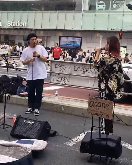 acaneのインスタグラム：「・ 『別の人の彼女になったよ / wacci』  だからもう 会えないや、ごめんね  bro @kentash_69   #wacci #別の人の彼女になったよ #福田賢太 #acane #路上ライブ #acanecover」