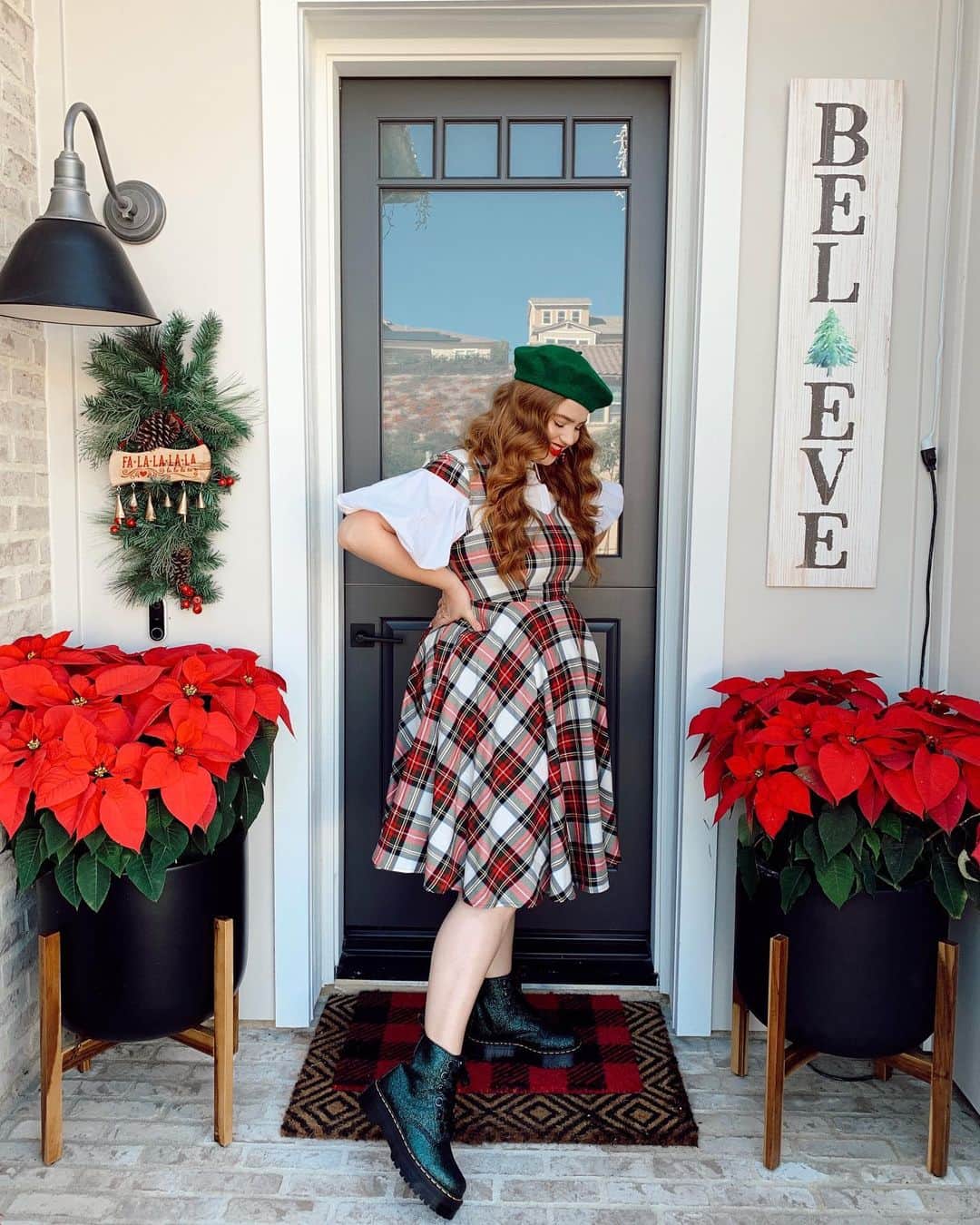 ブリー・キッシュのインスタグラム：「🎄✨」