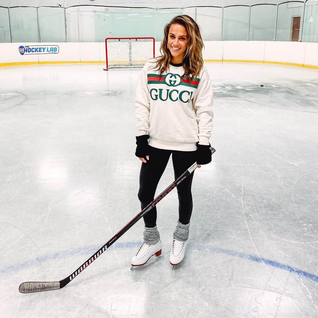 ジャナ・クレイマーのインスタグラム：「37 is lookin Gucci 🤣.」