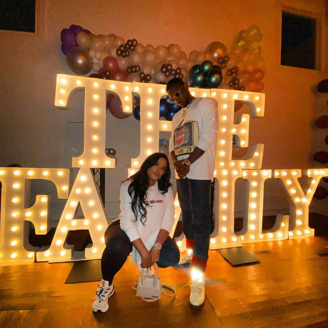 ファボラスのインスタグラム：「Fab + Emily = FAMILY   #PlayHausTwo」