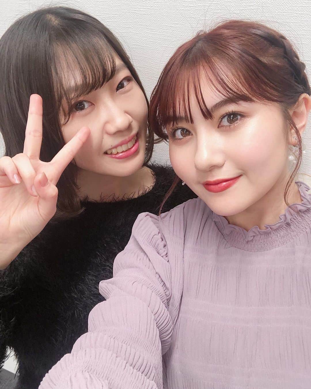 川添りなのインスタグラム：「おはようございます💁🏻‍♀️🤎💚 今日もココ最近の中でダントツ冷えてますね〜、手先がとっってもさむいっっ😢🙏今日も寒さに負けず元気にいってまいりましょ〜〜〜〜〜〜〜〜〜っ😍🌈✨  #写真 #木曜日 #寒さ #すばら #暖かくしてね #今日もがんばろう  #たのしも🤍 #自撮り #ツーショット #かわいこちゃん  #instagood #instapic  #instalike #instagram  #picture #japan  #japanesegirl #followｍe #girl」