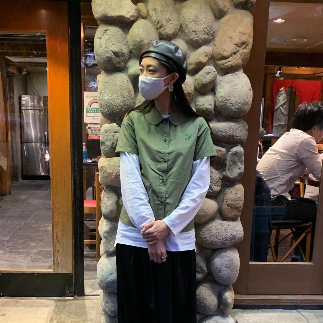 熊井友理奈さんのインスタグラム写真 - (熊井友理奈Instagram)「_  ちょっと前になるけど、  夏に着たかった半袖シャツを ロンT重ねて無理矢理着た日🍝  #時差投稿  #marcjacobs #Heaven  #uniqlo  #plusj」12月3日 10時37分 - kumai_yurina
