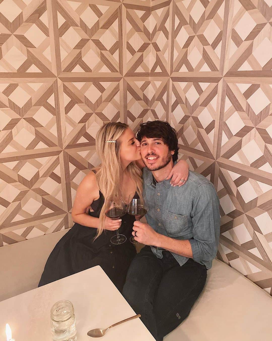 Kelsea Balleriniのインスタグラム：「in our third year of marriage we were quarantined...and we got better at Mario Kart, communicating, making dinner, and being best friends. happy anniversary @morganevansmusic 🤍」